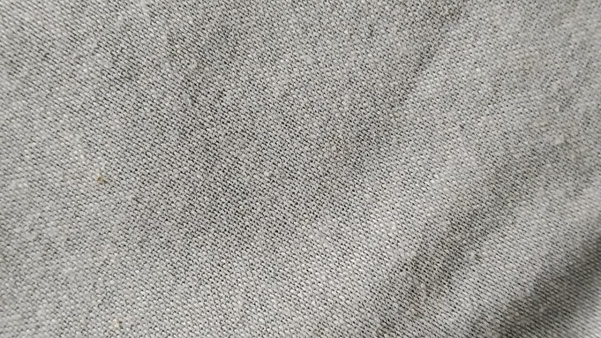 Tissu de chanvre écru, gros plan sur la trame